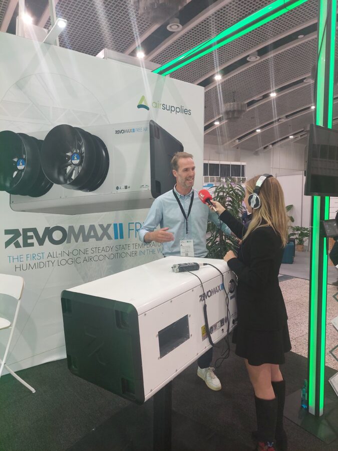 Airlux Technologies Revomax stand at VertiFarm 2024